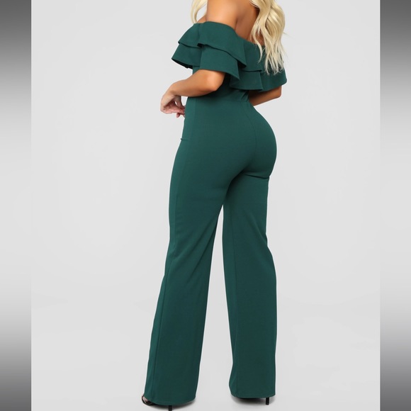 Off Shoulder Ruffle Wise Leg Jumpsuit - Picture 4 of 4